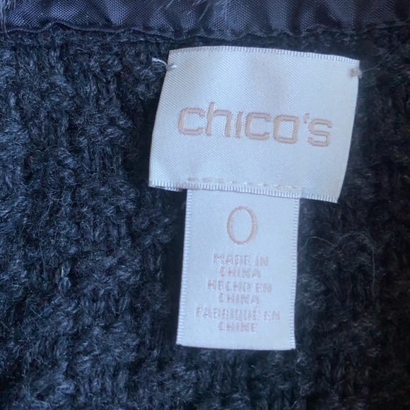 Chico’s Black Knit Sweater Vest w/ Faux Fur Collar Size 0 (S) - Picture 8 of 11
